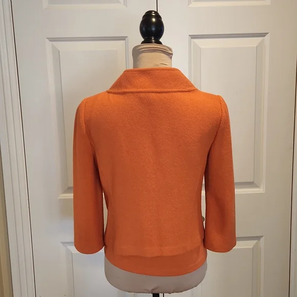 St. John Jacket/tank set, 6, S - Picture 4 of 16